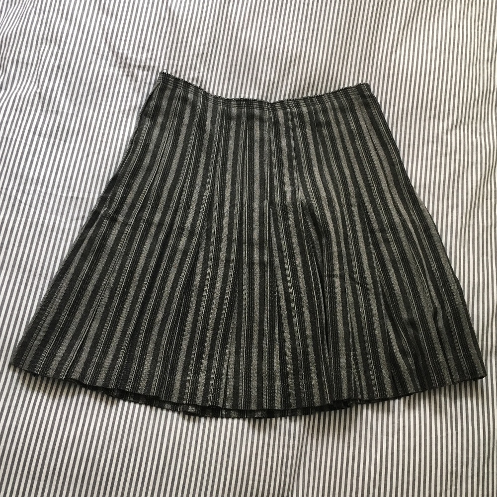 Club Monaco Pleated Wool Blend Skirt Black/White 8
